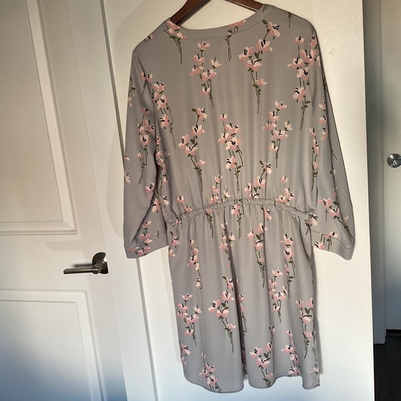 Cherry Blossom Dress - Picture 4 of 4